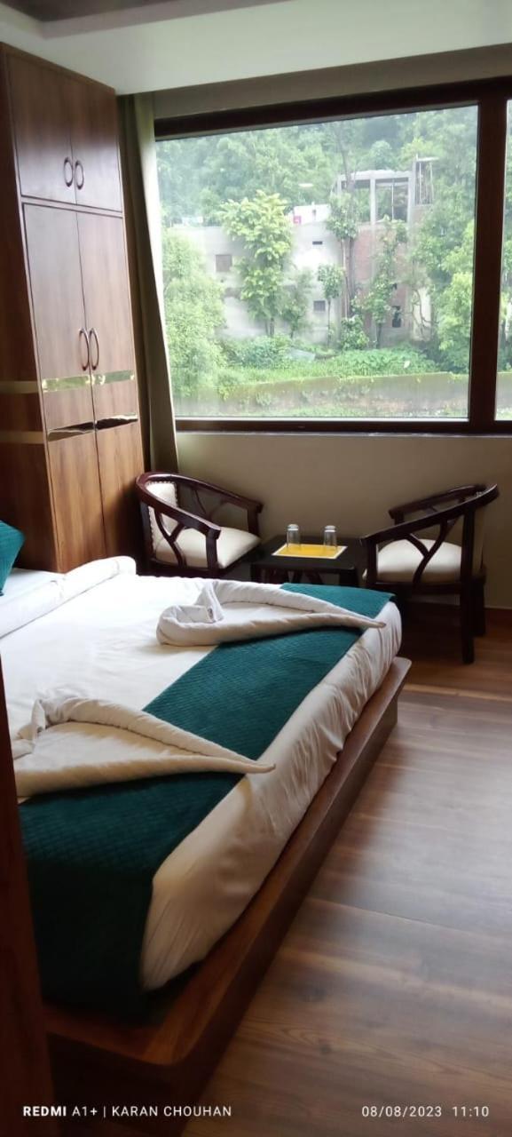 Hotel & Hostel Vimal Ganga Rishikesh Exterior photo